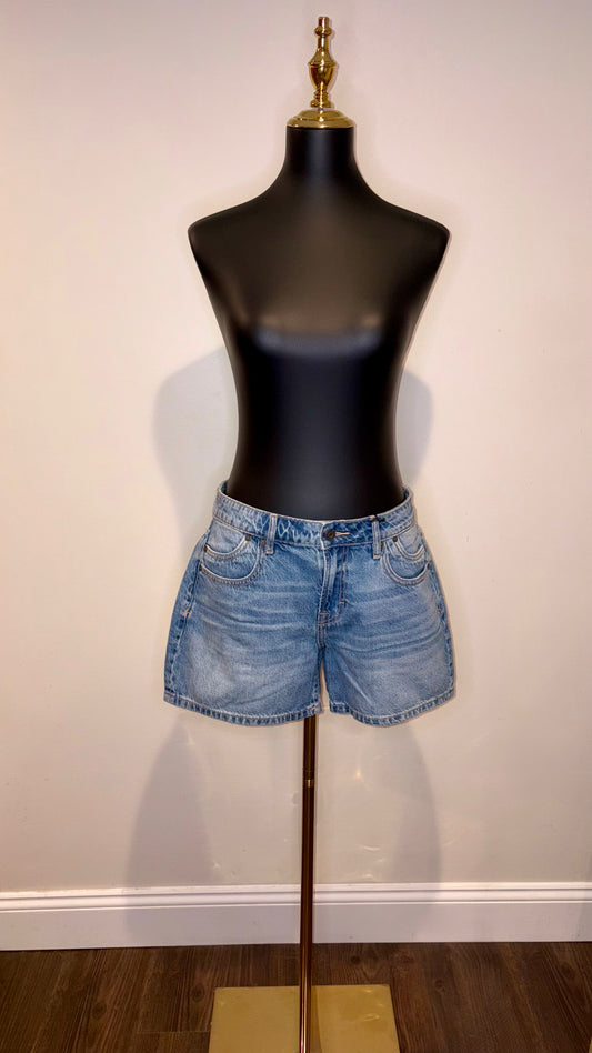 The Sammie Barrel Shorts